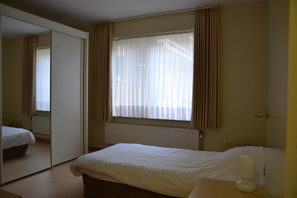 Lindehof Serviced Flats Zoersel Quarto foto
